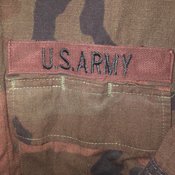Unique maroon and green Army Jacket w/collar - Picture 4 of 10